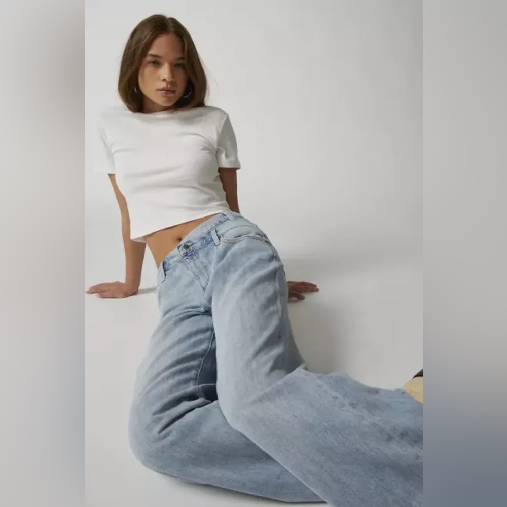 NWT Pistola Bobbie Jean IN Nelson Wash with Crossover Waist, Size 30 - Picture 5 of 14